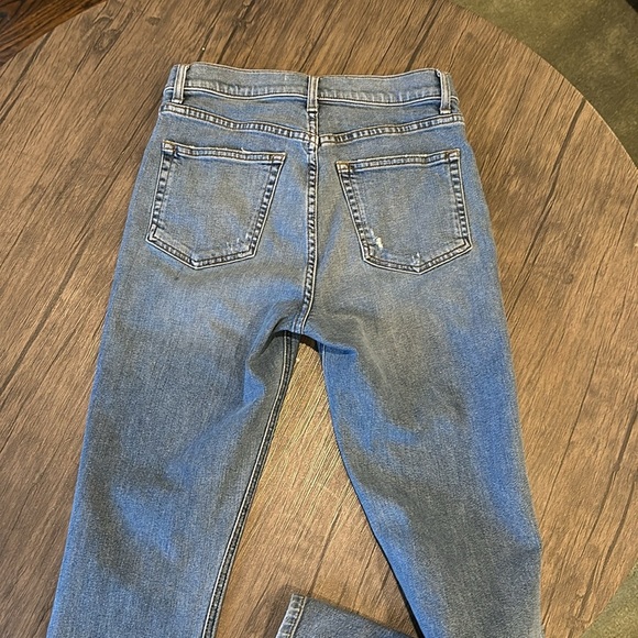 REFORMATION High Skinny Crop Patch Pockets Jeans in Catalina wash Size 28 - Picture 8 of 9